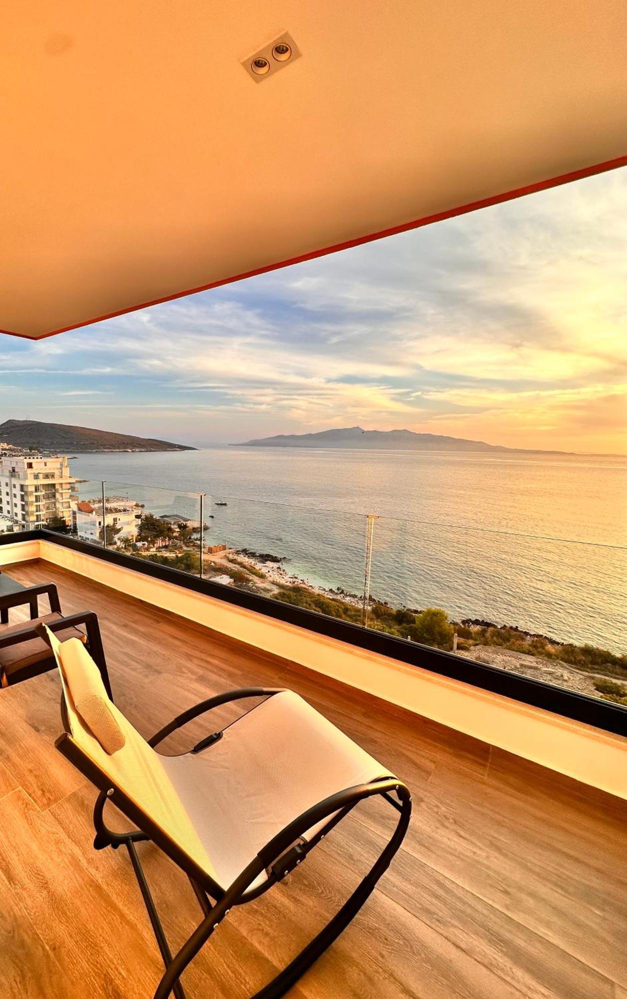Lookout Apartments Sarandë Buitenkant foto