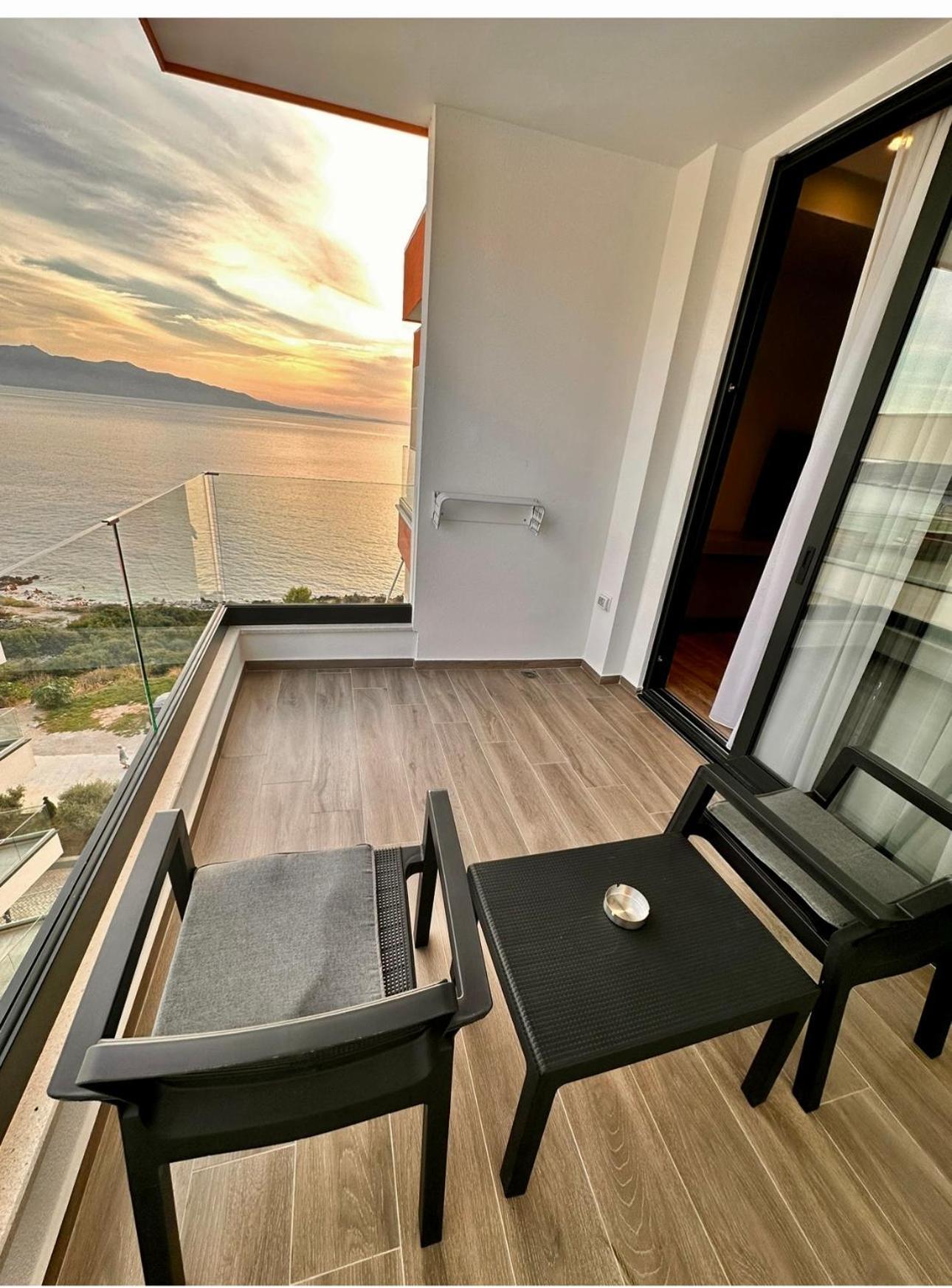 Lookout Apartments Sarandë Buitenkant foto
