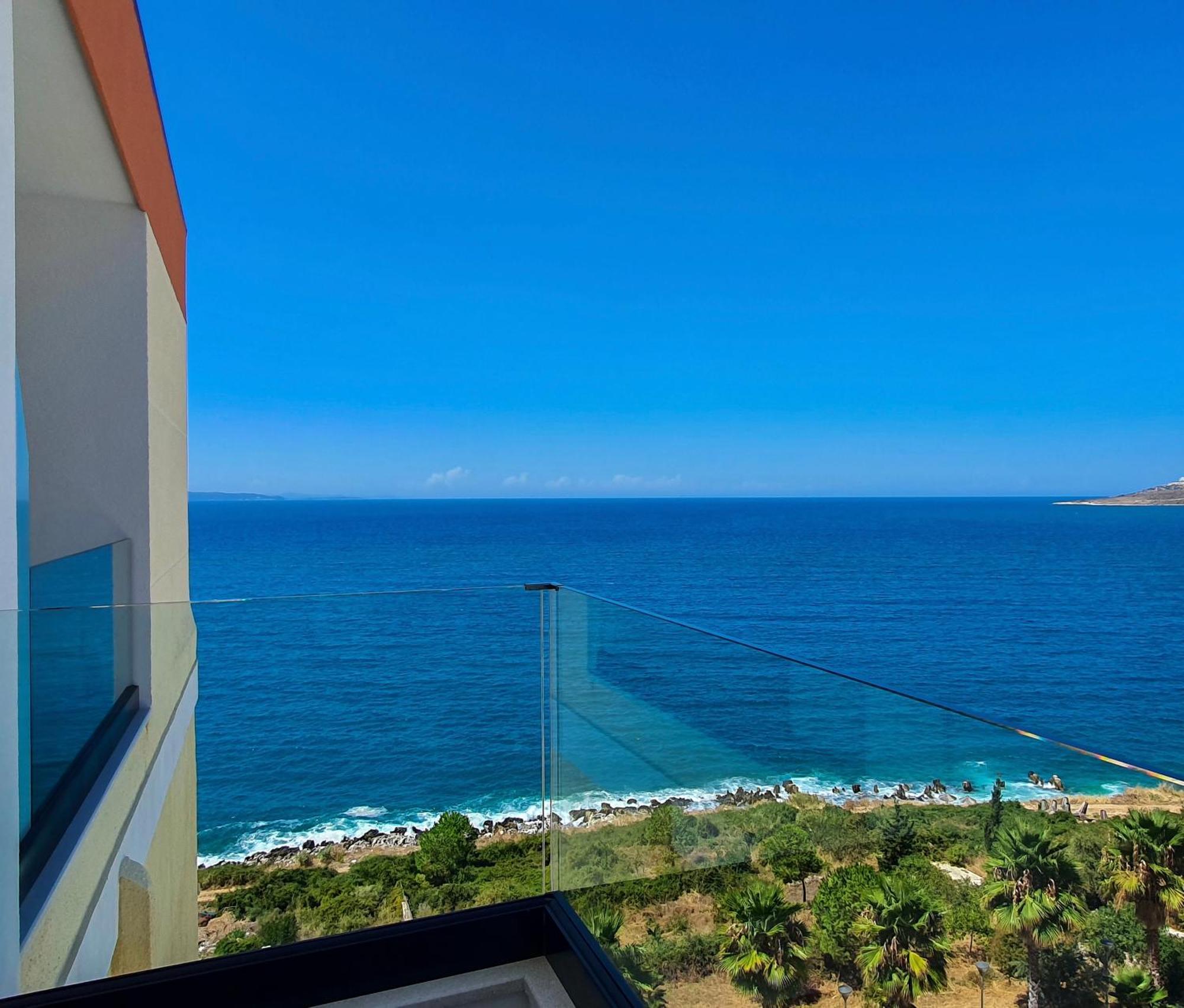 Lookout Apartments Sarandë Buitenkant foto